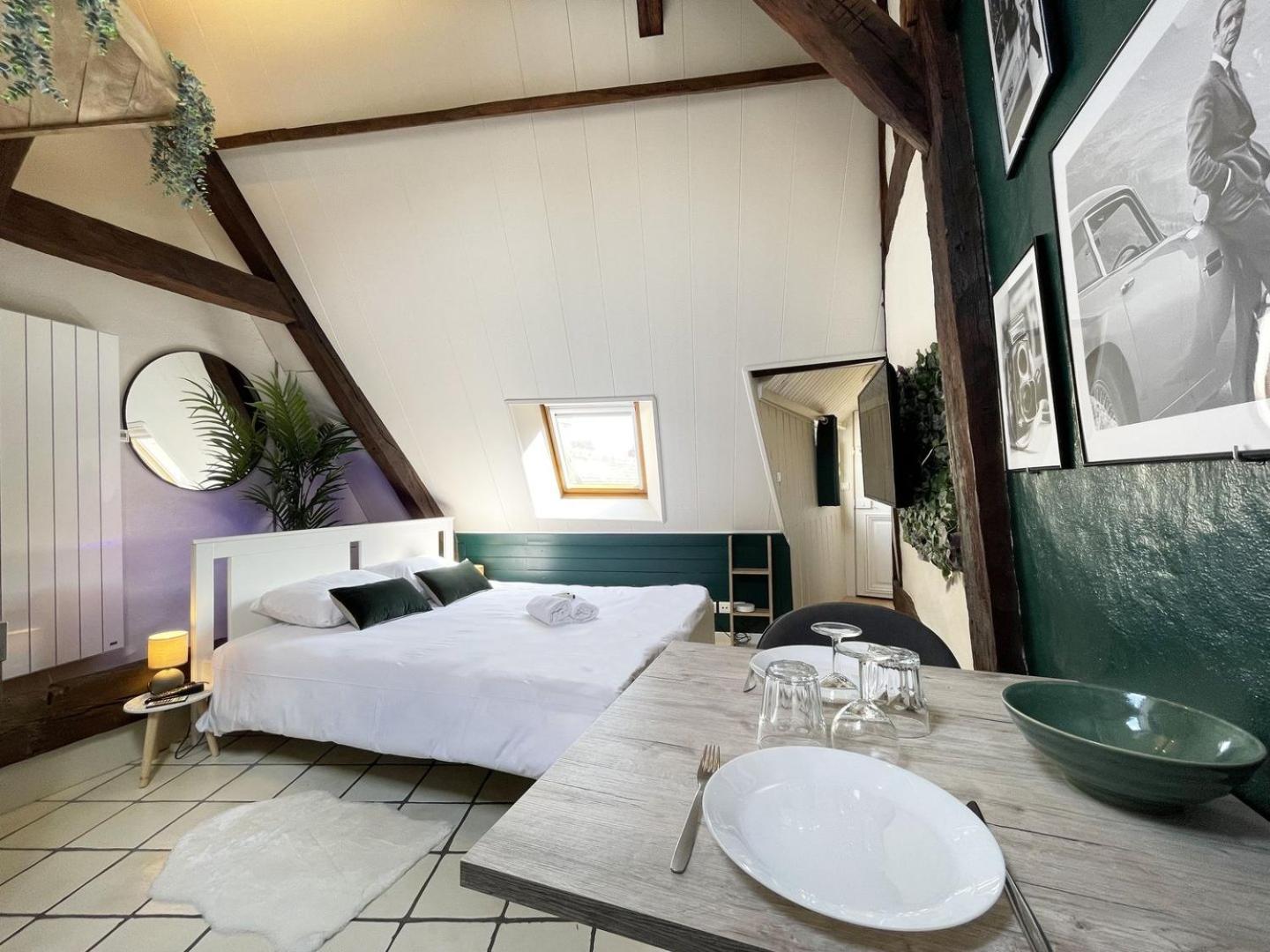 Appartement L'Atelier Des Reves à Chartres Extérieur photo